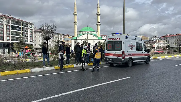 Kamyonetin çarptığı kadın hayatını kaybetti