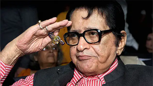 Bollywood oyuncusu ve yönetmeni Manoj Kumar, 87 yaşında hayatını kaybetti