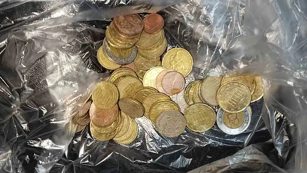 Dilenci değil döviz bürosu!