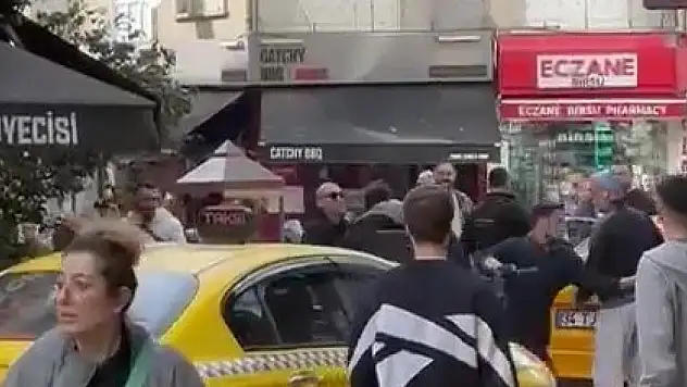 Taksiciye bıçaklı saldırı