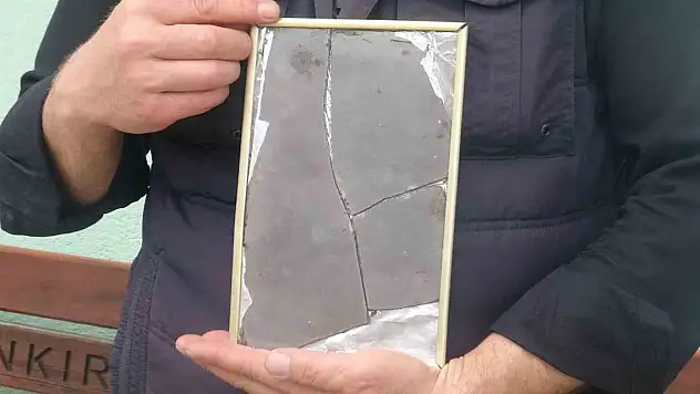 Bu aynanın yüz felcine şifa olduğuna inanılıyor