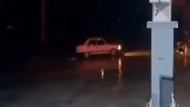 Akaryakıt istasyonunda drift pahalıya patladı