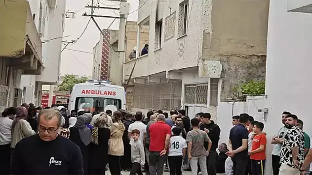 Yatağa bağımlı hasta, çıkan yangında öldü