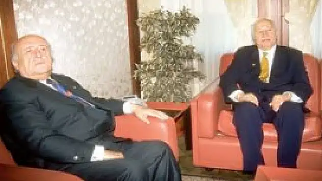 Demirel'den Erbakan'a 'baskı' mektupları