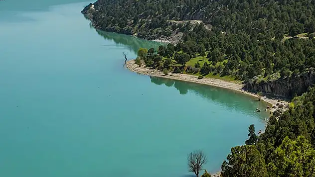 Bayram tatilinde milli parklar ve tabiat parklarını 1,9 milyon kişi ziyaret etti