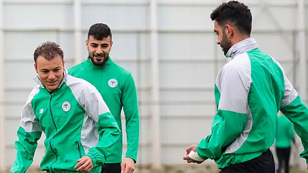 Konyaspor, Göztepe maçının taktiğini çalıştı!