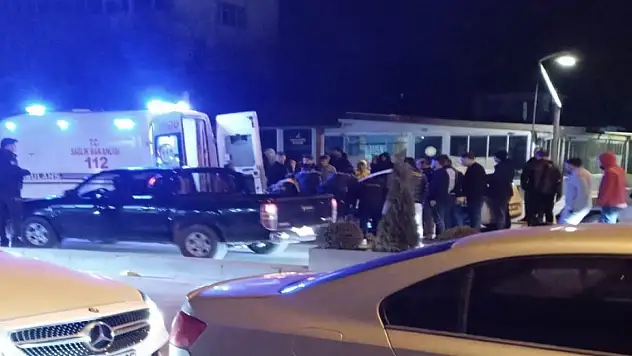 Konya'da devrilen motosikletteki 2 kişi yaralandı