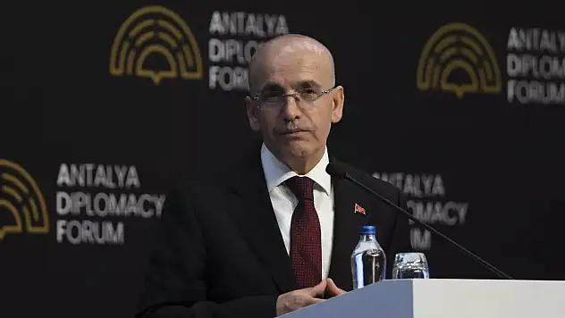 Bakan Şimşek'ten son dakika enflasyon açıklaması! Altyapıya 200 milyar dolar yatırım