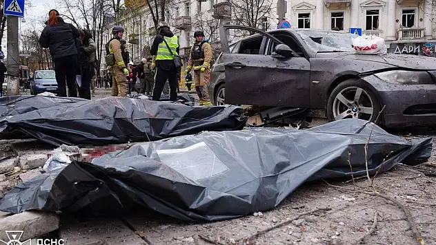 Ukrayna'ya balistik füze saldırısı: 21 ölü