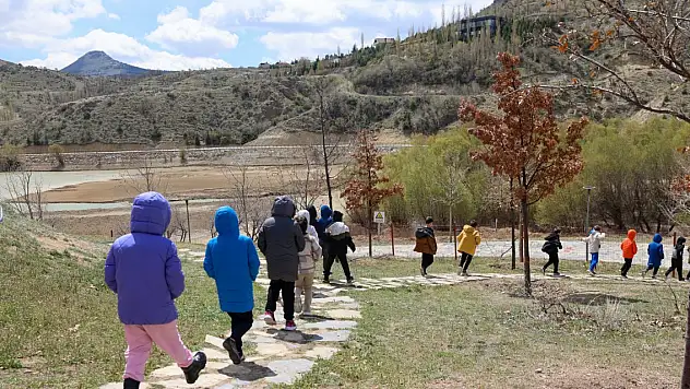 Sille Tabiat Okulu çocuklara renkli öğrenme ortamı sunuyor