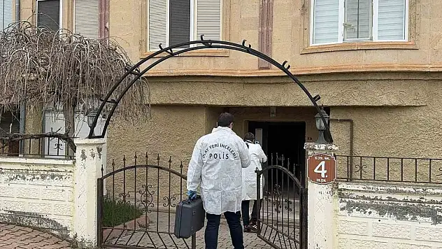 Tek başına yaşayan 43 yaşındaki kadın evinde ölü bulundu