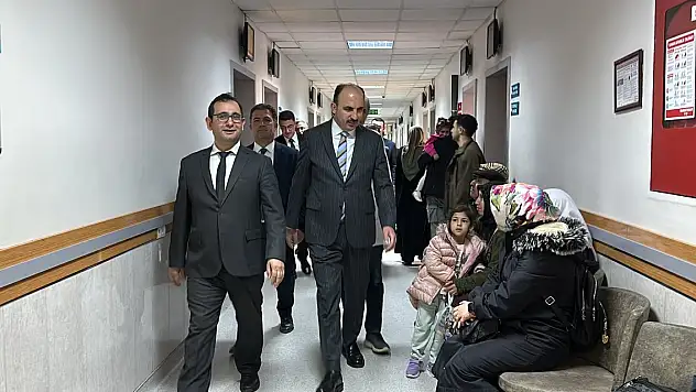 Meram Devlet Hastanesi'nde tedavi gören vatandaşlara ziyaret