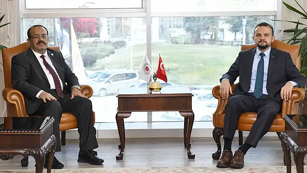 İlker Astarcı Konya'da üniversite öğrencileriyle buluştu