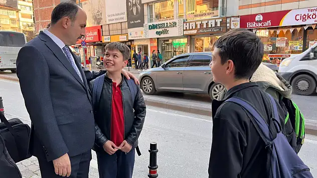 Başkan Altay gençlerle bir araya geldi