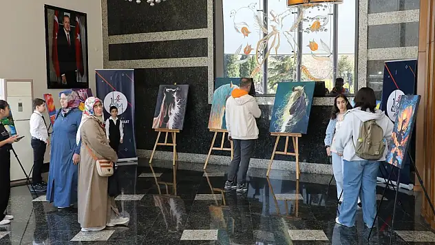 Konya'da genç yetenekler doğayı tuvale taşıdı