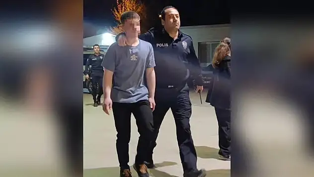 15 yaşındaki çocuk 65 yaşındaki adamı tabancayla yaraladı