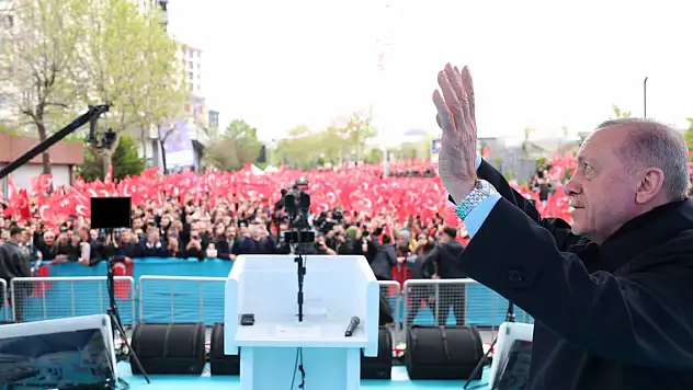 Cumhurbaşkanı Erdoğan: İnsanı yaşat ki devlet yaşasın