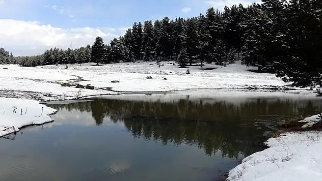 Nisan ayında kar yağışı