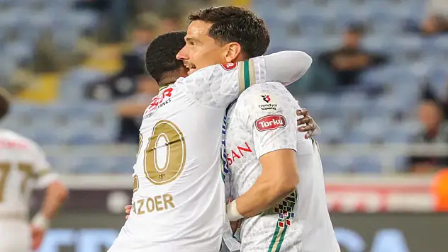 Konyaspor'da Jevtovic rekora koşuyor!