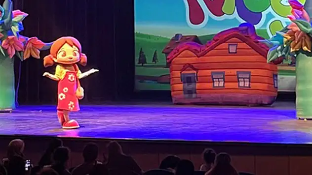 Çizgi kahraman, bayram coşkusunu minik dostlarıyla Konya'da yaşayacak