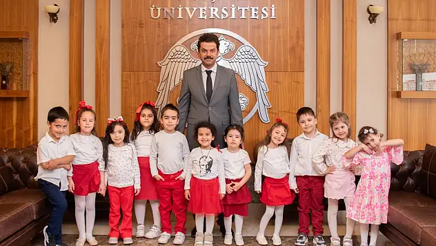 Selçuk Üniversitesinin minik rektörleri