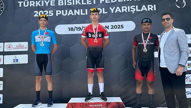 Karaman Bisiklet Takımından Balıkesir'de gururlandıran dereceler