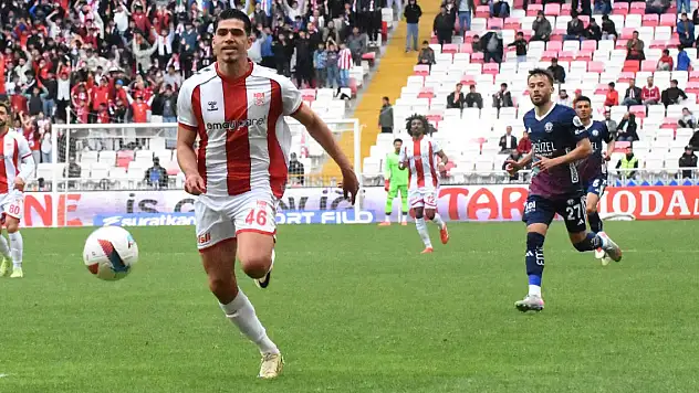 Ligin dibi karıştı... Sivasspor'dan kritik galibiyet!