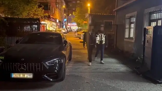 'Valinin yeğeniyim' diyen çakarlı araç sürücüsüne 146 bin lira ceza