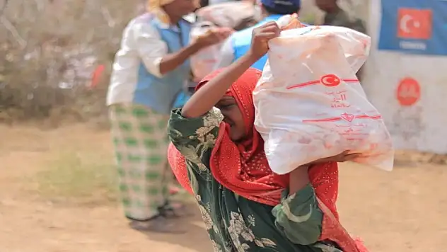 Kurban emanetleri Somali'ye ulaşıyor