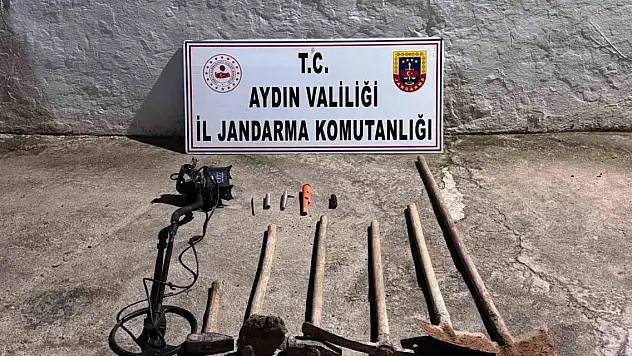 Kaçak kazı yaparken suçüstü yakalandılar