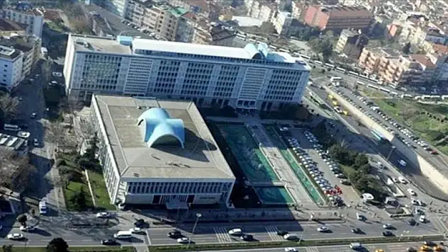 İBB'ye yönelik yolsuzluk soruşturmasında yeni gözaltılar var... İşte o isimler