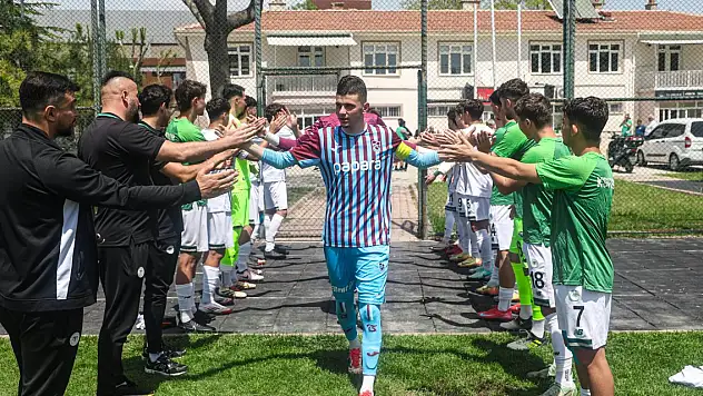 Konyasporlu gençler takdir topladı! (Video)