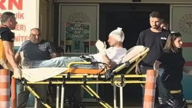 Sokakta 'laf atma' tartışmasında bıçakla yaralandı