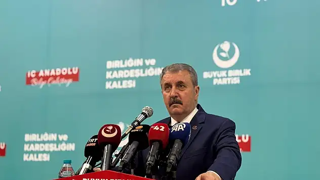 Destici Konya'da... Silah bırakma işi sadece PKK'yla sınırlı kalmamalı