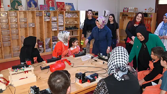 Selçuklu Aile Gelişim Merkezi'nden Anneler Gününe özel etkinlik