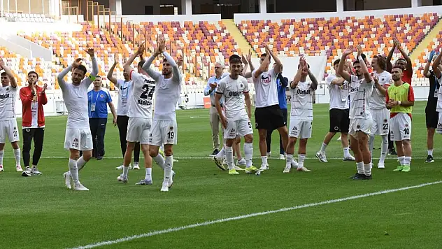 Gençlerbirliği, Süper Lig'e yükseldi