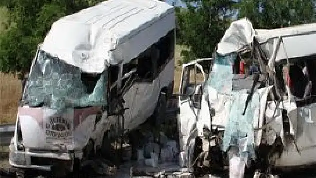 Diyarbakır'da trafik terörü 63 yaralı