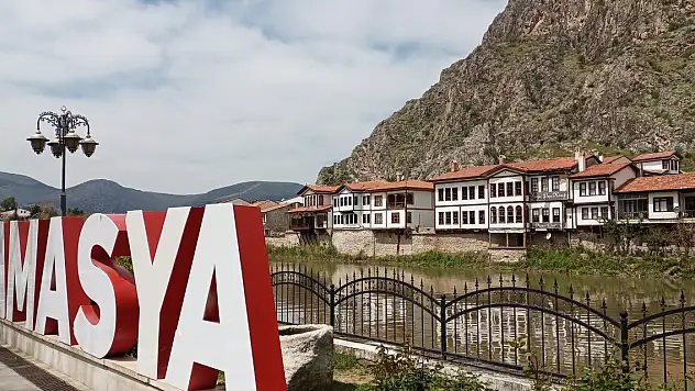 Son Dakika! Amasya'da 4.4 ve 4.2 büyüklüğünde iki deprem