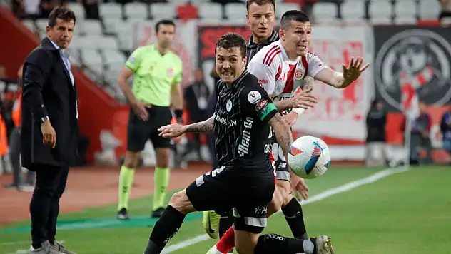 Konyaspor taraftarı o sözleri hatırlattı!