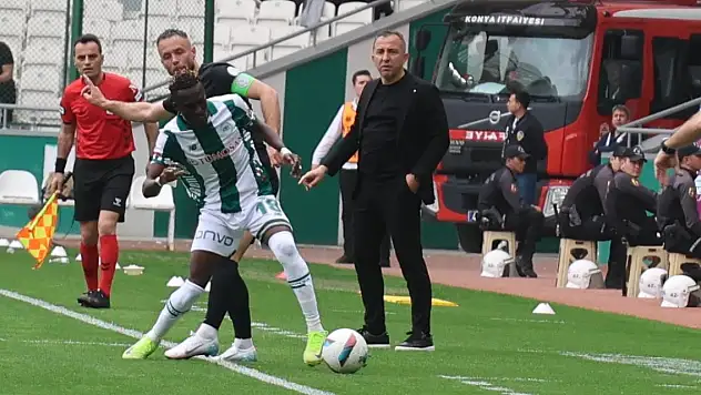 Konyaspor yerini değiştirmedi!