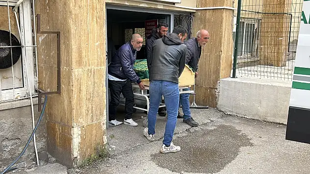 2 çocuk annesi keneden hayatını kaybetti