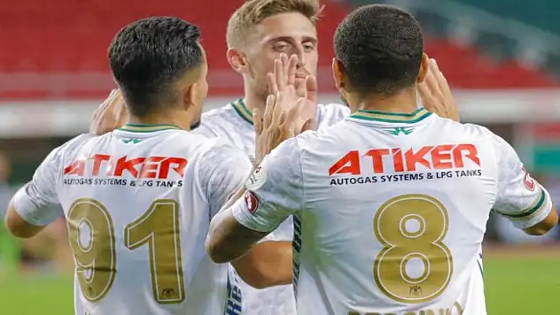 Konyasporlu Melih kupada golcü, ligde sessiz!