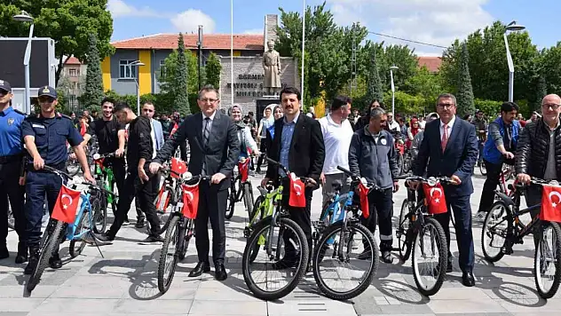 Konya Karapınar'da 'Spor için pedalları çevir' etkinliği