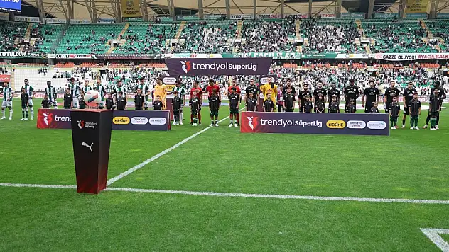 Konyasporlu Bjorlo ilki yaşadı!