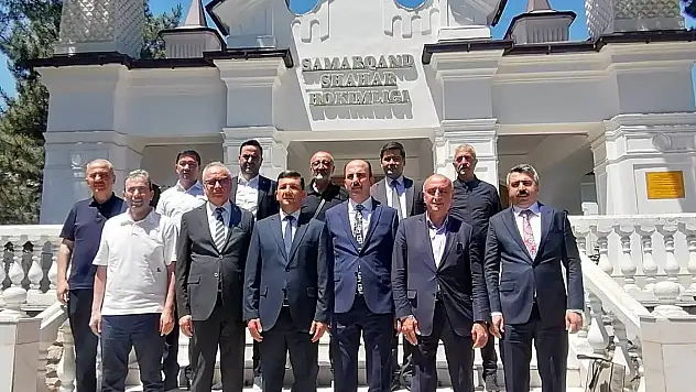 Başkan Altay, Konya'nın kardeş şehri Semerkant'ta