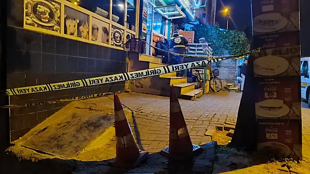 Berber dükkanında yapılan silahlı saldırıda çırak öldü