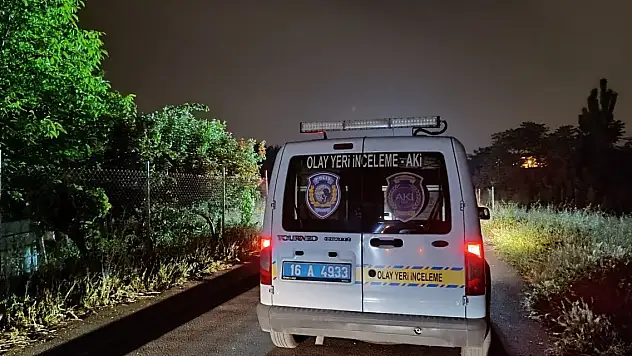 Sokakta gece yarısı kavga: 1'i ağır, 2 yaralı