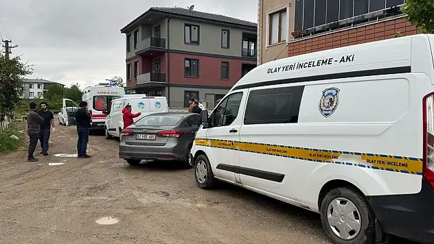 Eski oyuncu evinin balkonunda ölü bulundu