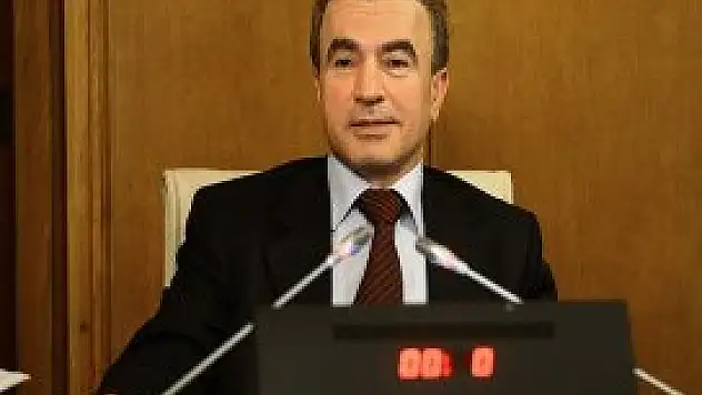 Komisyon IRA ve ETA örneklerini inceleyecek