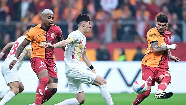 Aslan 5. yıldızı taktı: Galatasaray şampiyon